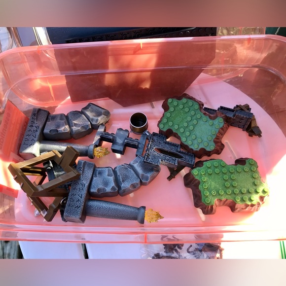 Vintage MEGA BLOKS Medieval Figures Outdoor Platform Bases Building Blocks - Picture 7 of 11